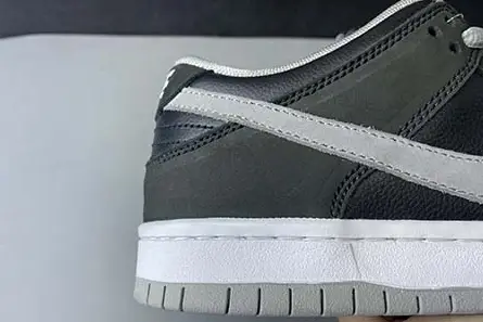 StreetReady 9443 Nike SB Dunk Low J-Pack Shadow BQ6817-007 