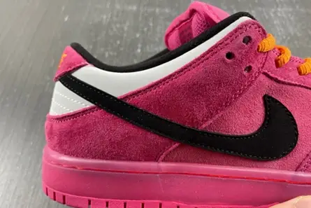 The Powerpuff Girls x Nike SB Dunk Low “Buttercup”  FZ8319-600 Vibrant 5557 