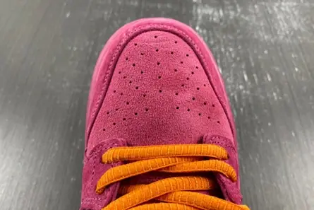 The Powerpuff Girls x Nike SB Dunk Low “Buttercup”  FZ8319-600 Vibrant 5557 