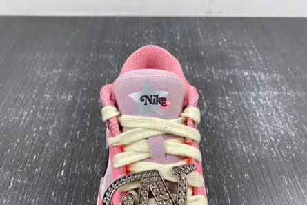 Timeless 7334 Nike Dunk Low LX Barbie (Women's)  FN8927-621 