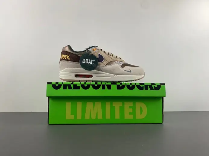 TopPick 3953 Nike Air Max 1 '87 Premium University of Oregon PE  HQ2640-200  CFDC1069