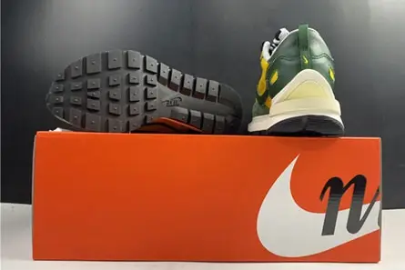 TopPick 4671 sacai x Nike VaporWaffle “Tour Yellow” CV1363-700 