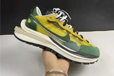 TopPick 4671 sacai x Nike VaporWaffle “Tour Yellow” CV1363-700 