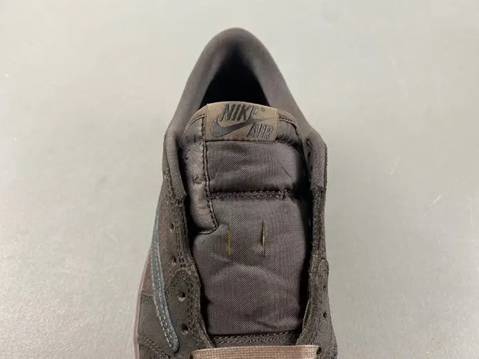 Travis Sco tt x Air Jordan 1 Low OG DM7866-202 Refined 6927 