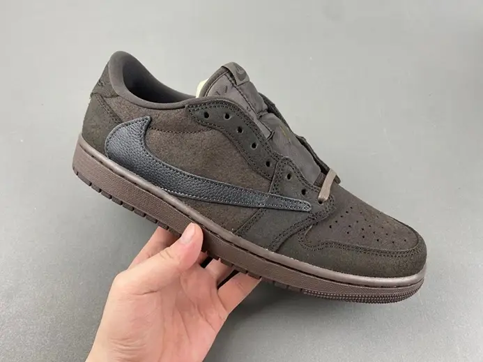 Travis Sco tt x Air Jordan 1 Low OG DM7866-202 Refined 6927 