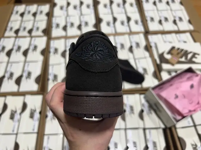 Travis Sco tt x Air Jordan 1 Low OG DM7866-202 Refined 6927 