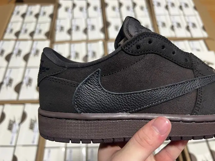 Travis Sco tt x Air Jordan 1 Low OG DM7866-202 Refined 6927 