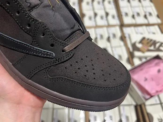 Travis Sco tt x Air Jordan 1 Low OG DM7866-202 Refined 6927 