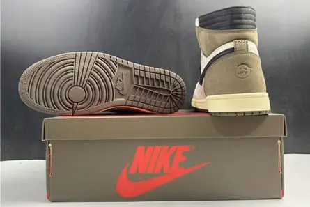 Travis Scott x Air Jordan 1 CD4487 100 Efficient 2542 