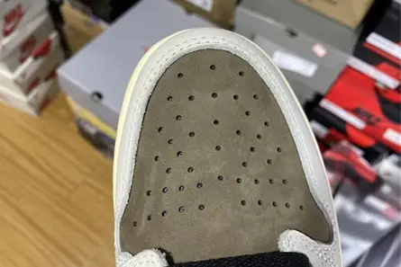 Travis Scott x Air Jordan 1 CD4487 100 Efficient 2542 