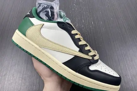 Travis Scott x Air Jordan 1 low DM7866 128 Classic 2130 