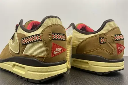 Travis Scott x Nike Air Max 1 Colorway Has Surfaced DO9392-701 Comfortable 7033 