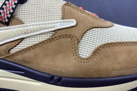 Travis Scott x Nike Air Max 1 Colorway Has Surfaced DO9392-701 Comfortable 7033 