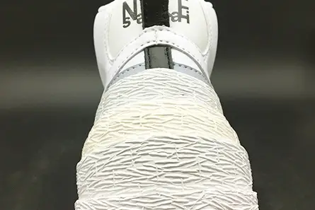 Trendsetting 2812 NIKE BLAZER HIGH SACAI WHITE BV0072-100 