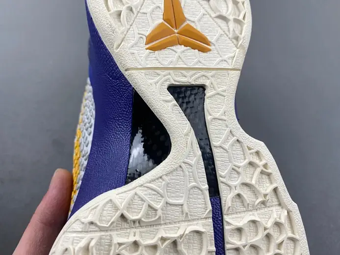 Trendsetting 8891 Nike Kobe 6 Lakers Home  429659-104 