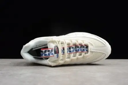 Trendsetting 9248 Nike AIR MAX 95 TT 