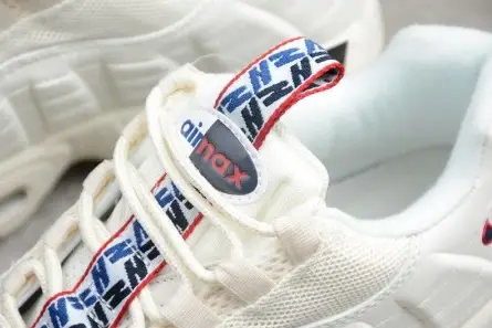 Trendsetting 9248 Nike AIR MAX 95 TT 