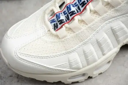 Trendsetting 9248 Nike AIR MAX 95 TT 