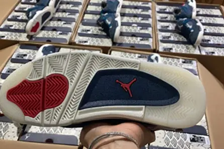 Trendsetting 9985 Air Jordan 4 SE “Sashiko” CW0898-400 