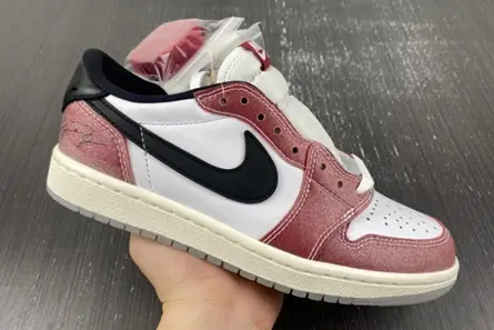 Trophy Room x Air Jordan 1 High OG FN0432-017 Resilient 1063 