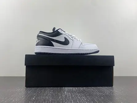 Unique 2975 Jordan 1 Low White Black  553558-132 