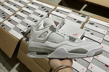 UrbanStyle 7304 Air Jordan 4 Retro White Oreo CT8527-100 