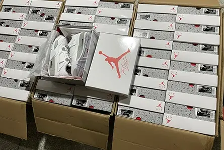 UrbanStyle 7304 Air Jordan 4 Retro White Oreo CT8527-100 