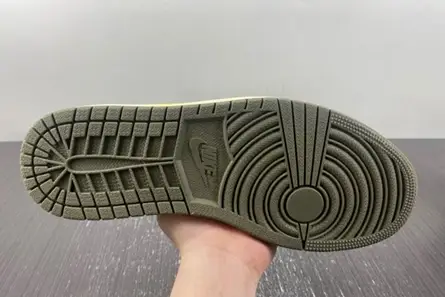 UrbanStyle 9525 Travis Scott x Air Jordan 1 Low DM7866-982 
