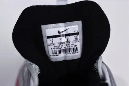 Versatile 3604 Nike Air Max 97 Silver Bullet x Air Max 1 OG 921826-009  BBBD89