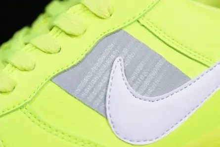 Versatile 4290 Nike Air Force 1 Utility Volt AJ7747-700 