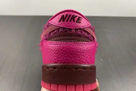 Versatile 6610 Nike Dunk Low Valentine's Day (2022) DQ9324-600 
