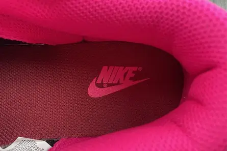 Versatile 6610 Nike Dunk Low Valentine's Day (2022) DQ9324-600 