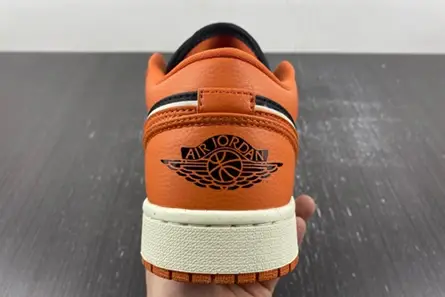 Versatile 7522 Jordan 1 Low SE Sport Spice (Women's)  DV1299-800 