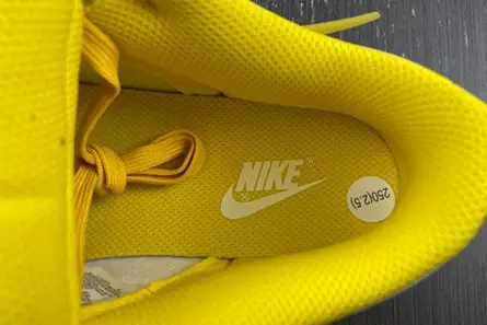 Vibrant 1873 Nike Dunk Low Twist Vivid Sulfur (Women's)  DZ2794-100 