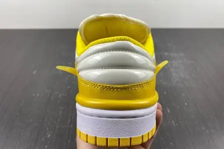 Vibrant 1873 Nike Dunk Low Twist Vivid Sulfur (Women's)  DZ2794-100 