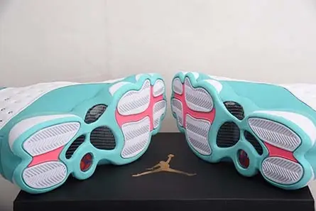 Vibrant 2847 Air Jordan 13 GS “Aurora Green” 439358-100 