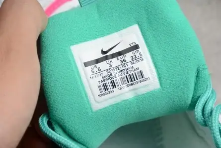 Vibrant 3087 More info Web results Nike Air Max 97 (gs) "south Beach" - Nike - 921522 101 