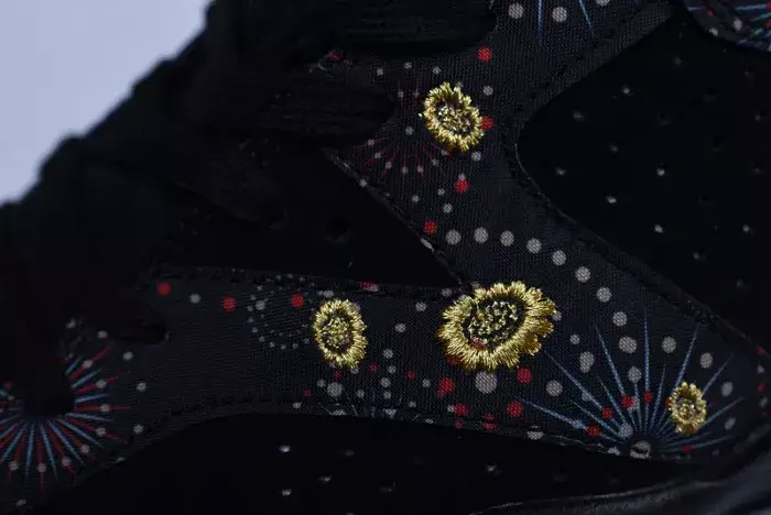 Vibrant 4891 Jordan 6 Retro Chinese New Year (2018) AA2492-021 