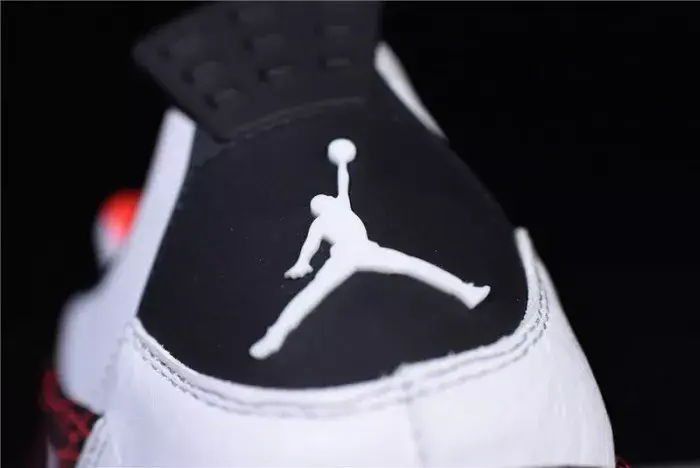 Vibrant 6062 Air Jordan 4 Hot Lava 308497-116 