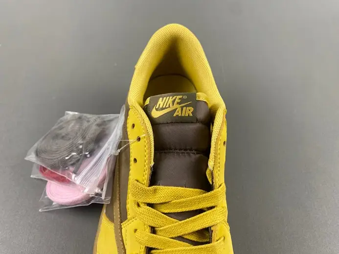 Vibrant 9110 Travis Scott x Air Jordan 1 DM7866-665 