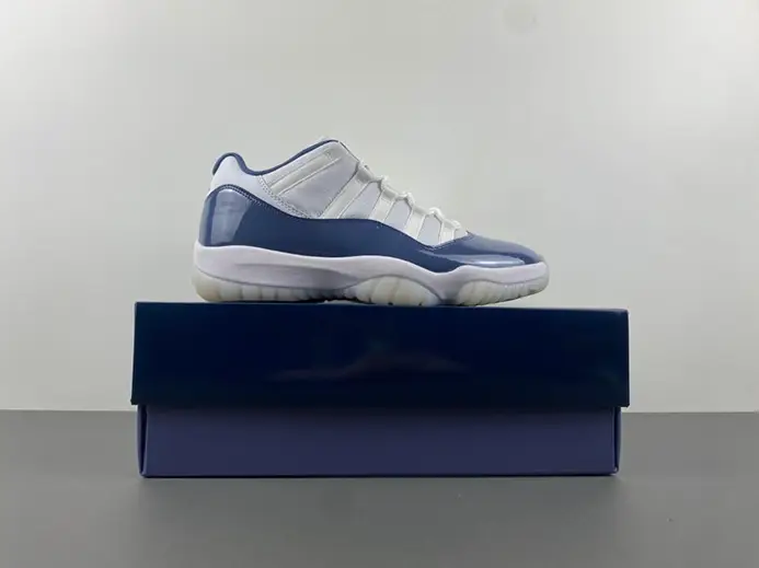 Vibrant 9141 Jordan 11 Retro Low Diffused Blue (2024)  FV5104-104  AFEA1469