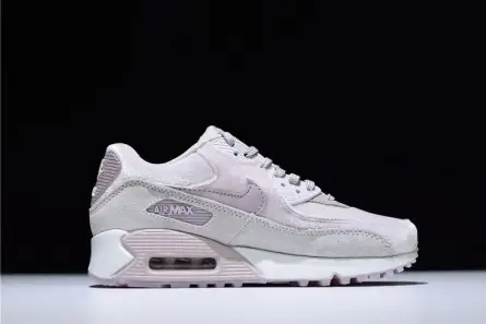 WMNS AIR MAX 90 LX - Nike - 898512-600 Trendsetting 7145 