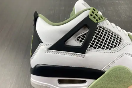 WellDesigned 340 Air Jordan 4 “Seafoam” AQ9129-103 