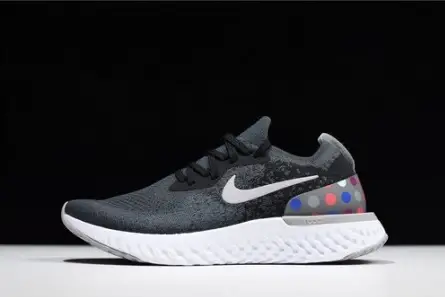 nike epic REACT FLYKNIT  Black and grey dots point noirs ET gris AJ7283 996 ModernLook 6189 