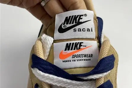 sacai x Nike VaporWaffle Sesame Blue Void DD1875-200 Compact 7130 