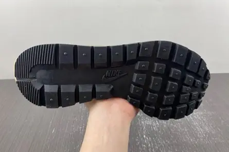 sacai x Nike Waffle Woven Green Gusto DR5209-300 GoAnywhere 436 